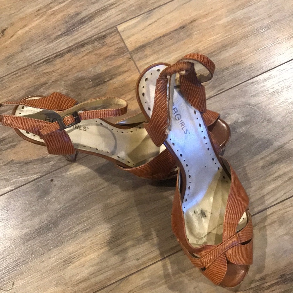 BCBG summer heels